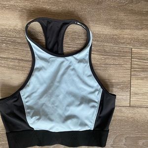 ALALA WORKOUT CROP TOP